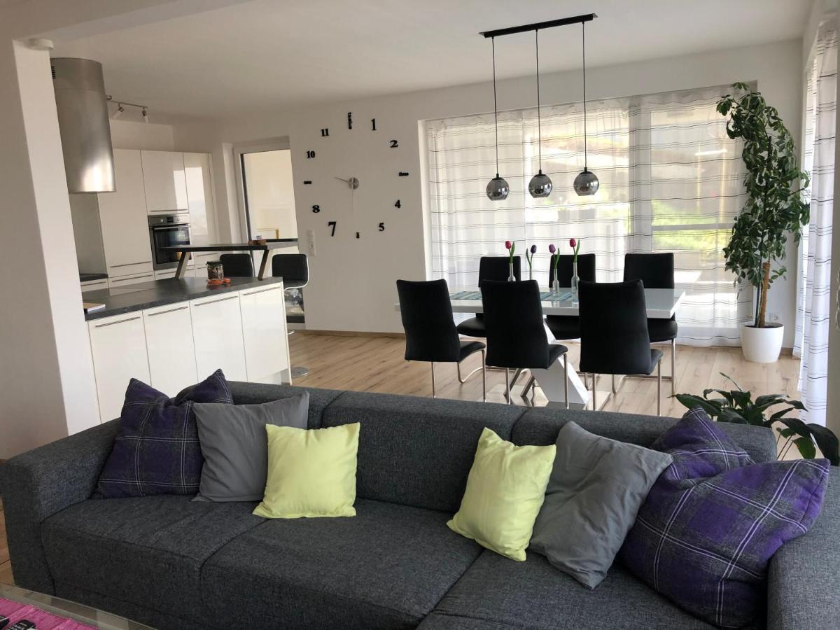 Chicken Hill Apartment Muntlix Bagian luar foto